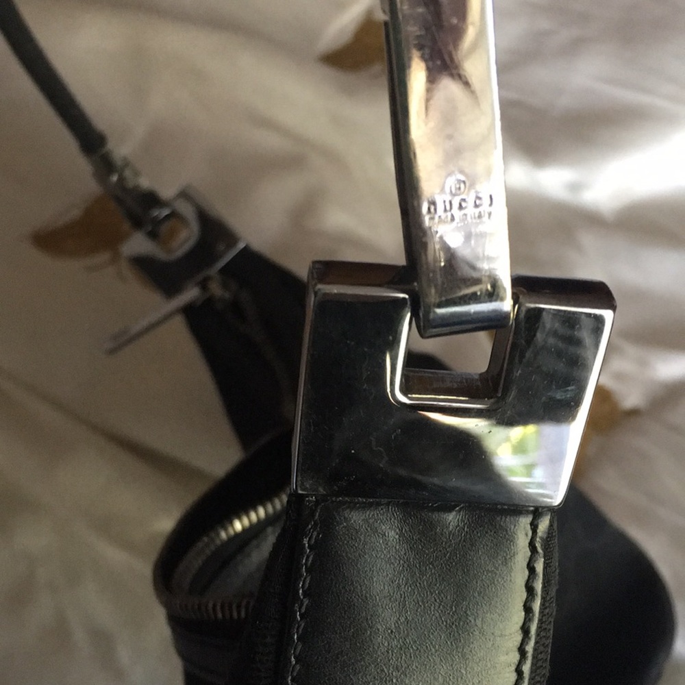 Authentic Gucci bag - Picture 3 of 8